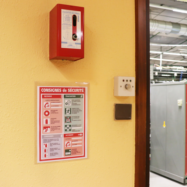 Kang Easy Load zelfklevende presenteerhoes, herpositioneerbaar, A4