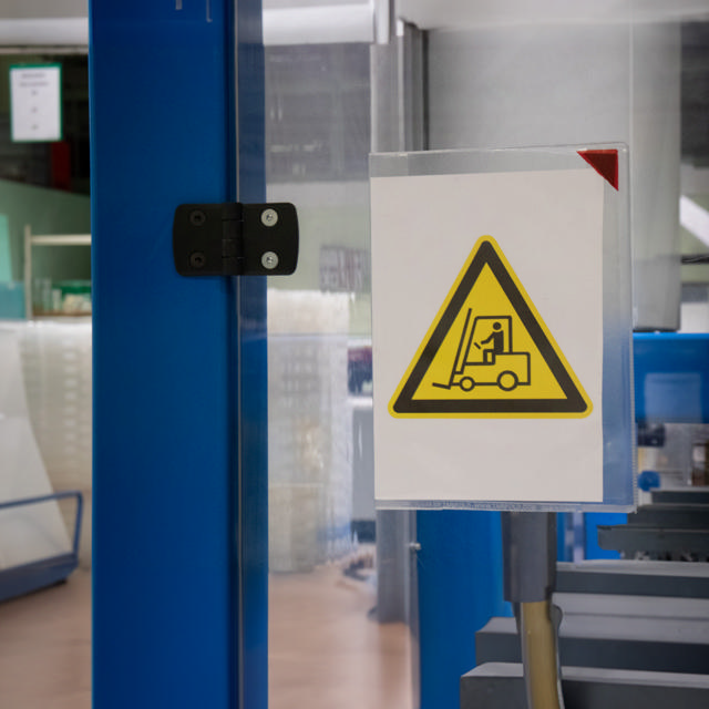 Kang Easy Clic zelfklevende presenteerhoes, herpositioneerbaar, A5, rode hoek