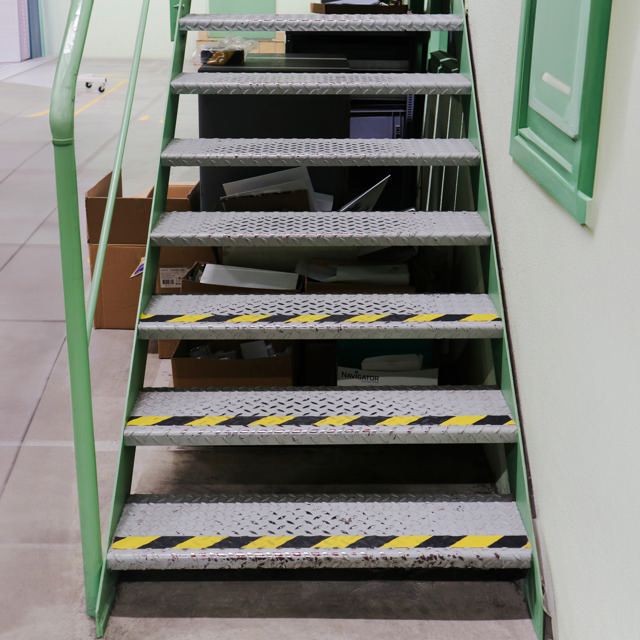 Zelfklevende antislip veiligheids tape, R13, 50 mm