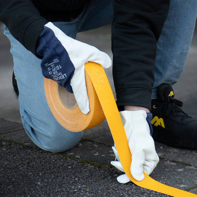 Primer voor vloermarkering buiten