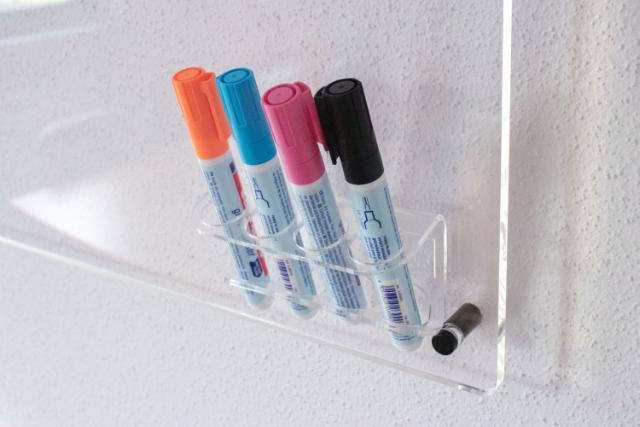 Zelfklevend acrylic penhouder voor 4 markers