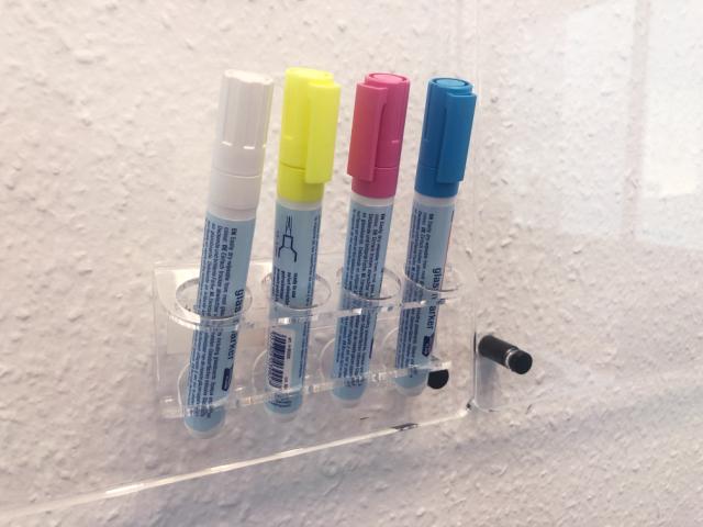 Zelfklevend acrylic penhouder voor 4 markers